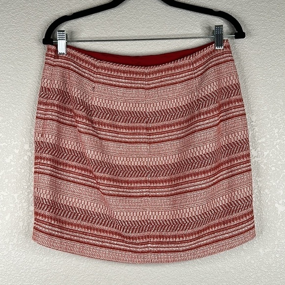 Banana Republic Red & White Tweed Business Skirt Size 6 - Picture 3 of 5